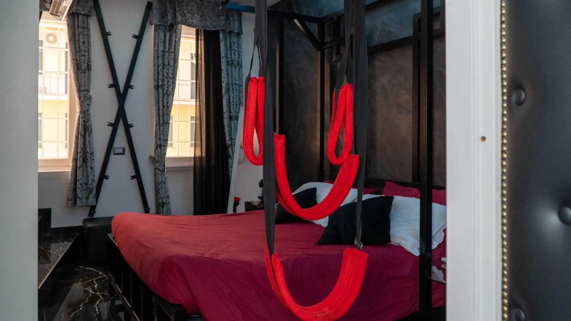 Guest house Suite Luxury Bdsm Rome