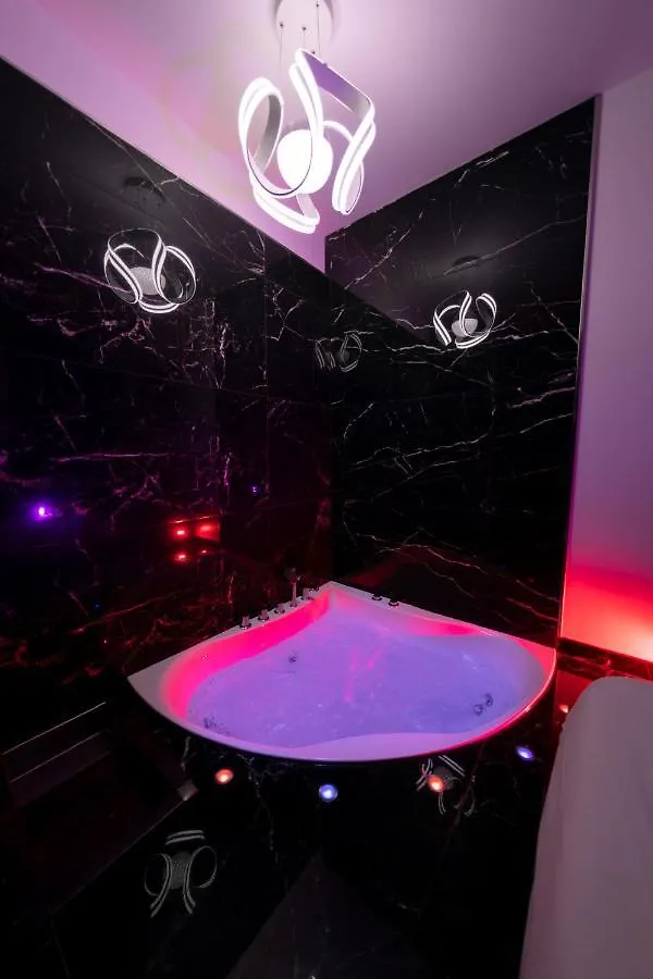 Suite Luxury Bdsm Rome Guest house